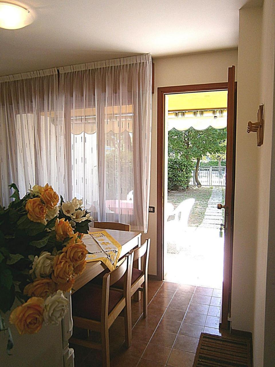 Capri Villa บิบิโอเน ภายนอก รูปภาพ